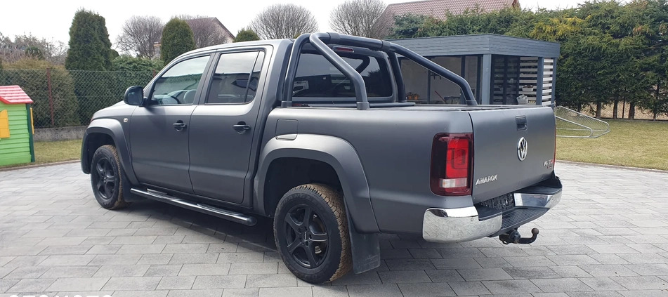 Volkswagen Amarok cena 75900 przebieg: 162000, rok produkcji 2017 z Józefów małe 56